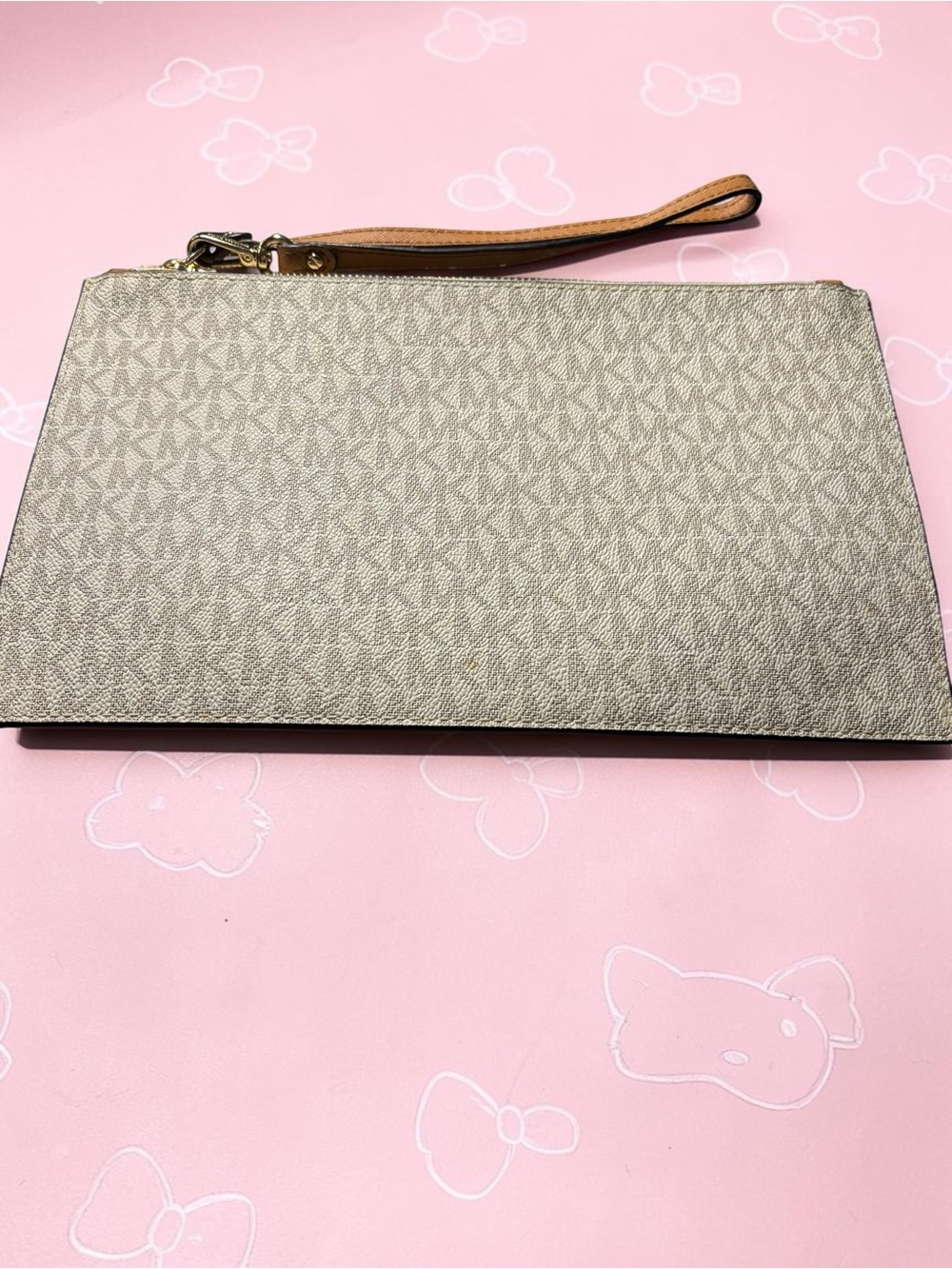 Michael Kors Jet Set Large Wristlet Vanilla Signature MK Logo Coated Canvas